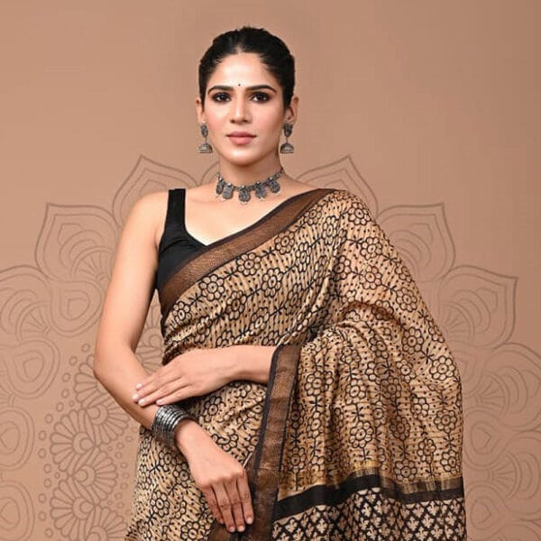 Beige and Black Floral Maheshwari Silk Hand Block Print Saree