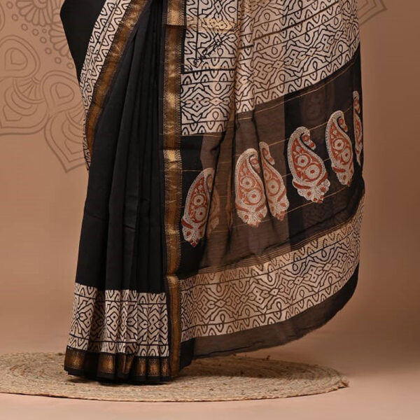 Black Paisley Maheshwari Silk Hand Block Print Saree - Image 3